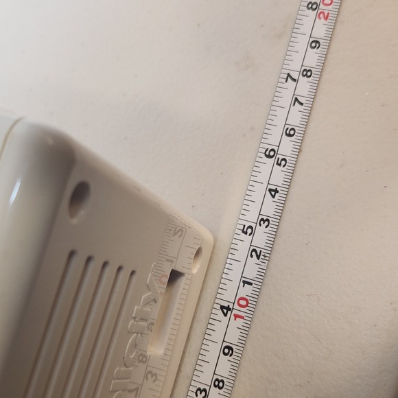 Simplicity Rotary Cutting Machine 881950W w/ Foot Pedal Quilting Scrapbooking - Picture 11 of 12